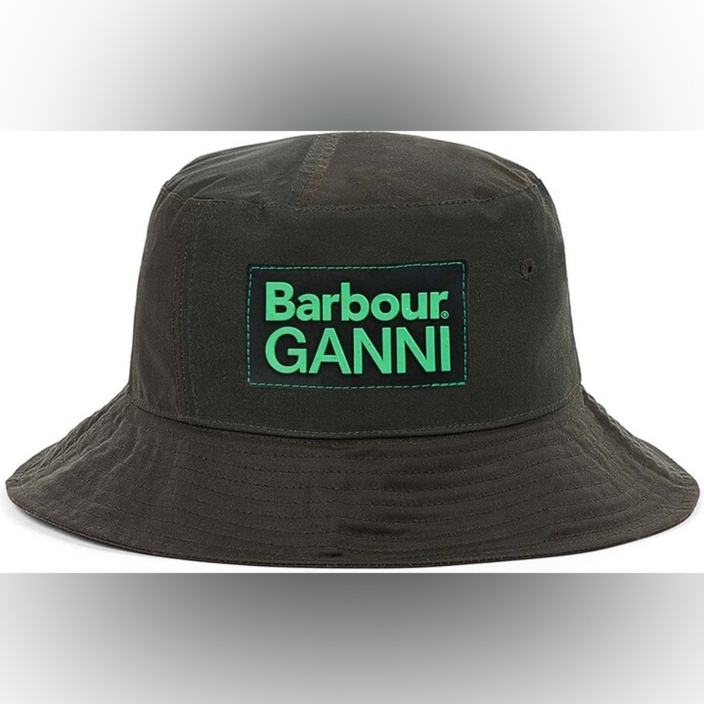 NWT GANNI x Barbour Waxed Bucket Hat M/L